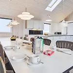 Luxury Pool Retreat In Kegnaes - By Traum Casa de Férias Høruphav