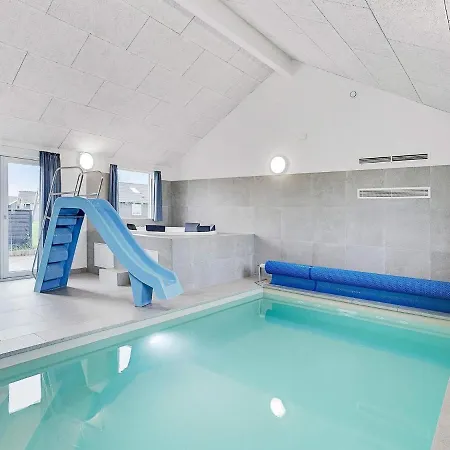 Casa de Férias Luxury Pool Retreat In Kegnaes