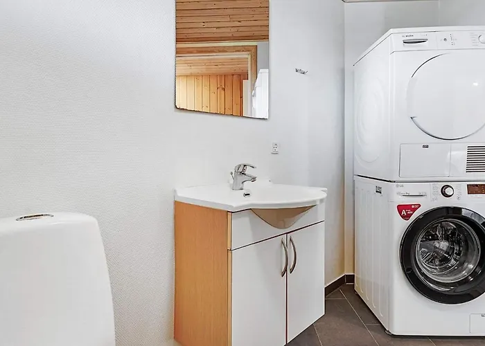 Luxury Pool Retreat In Kegnaes - By Traum * Horuphav