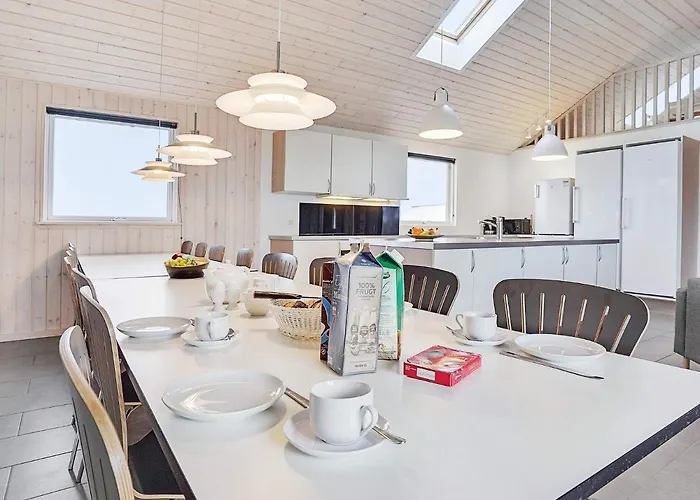 Luxury Pool Retreat In Kegnaes - By Traum Holiday home Horuphav