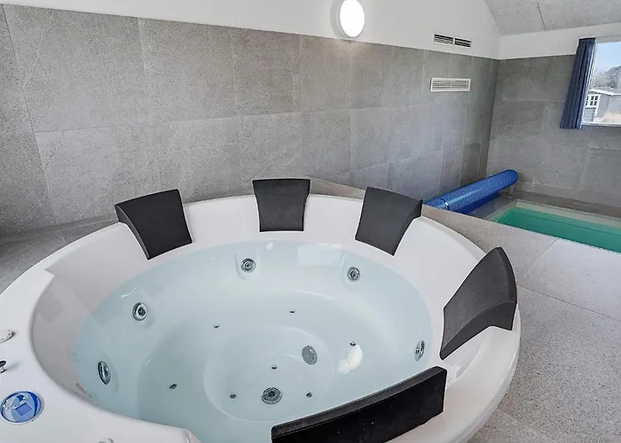 Holiday home Luxury Pool Retreat In Kegnaes - By Traum